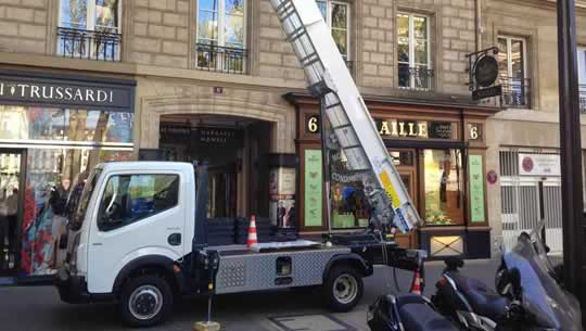 location de monte-matériaux Paris pour déménager